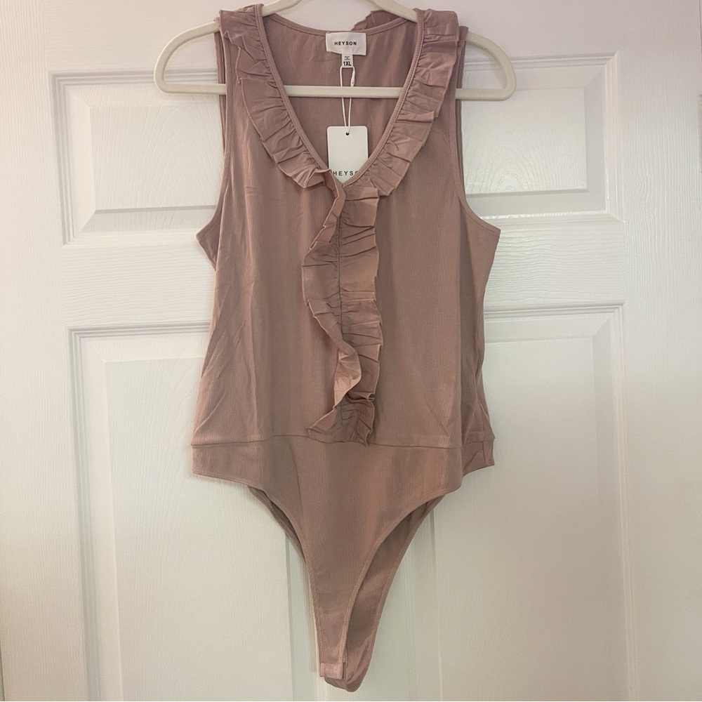 NWT Heyson Dusty Rose Ruffled Bodysuit Size 1X